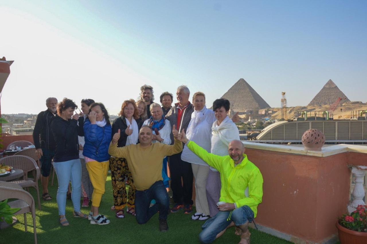 Hotel Grand Pyramids In à Giza Extérieur photo