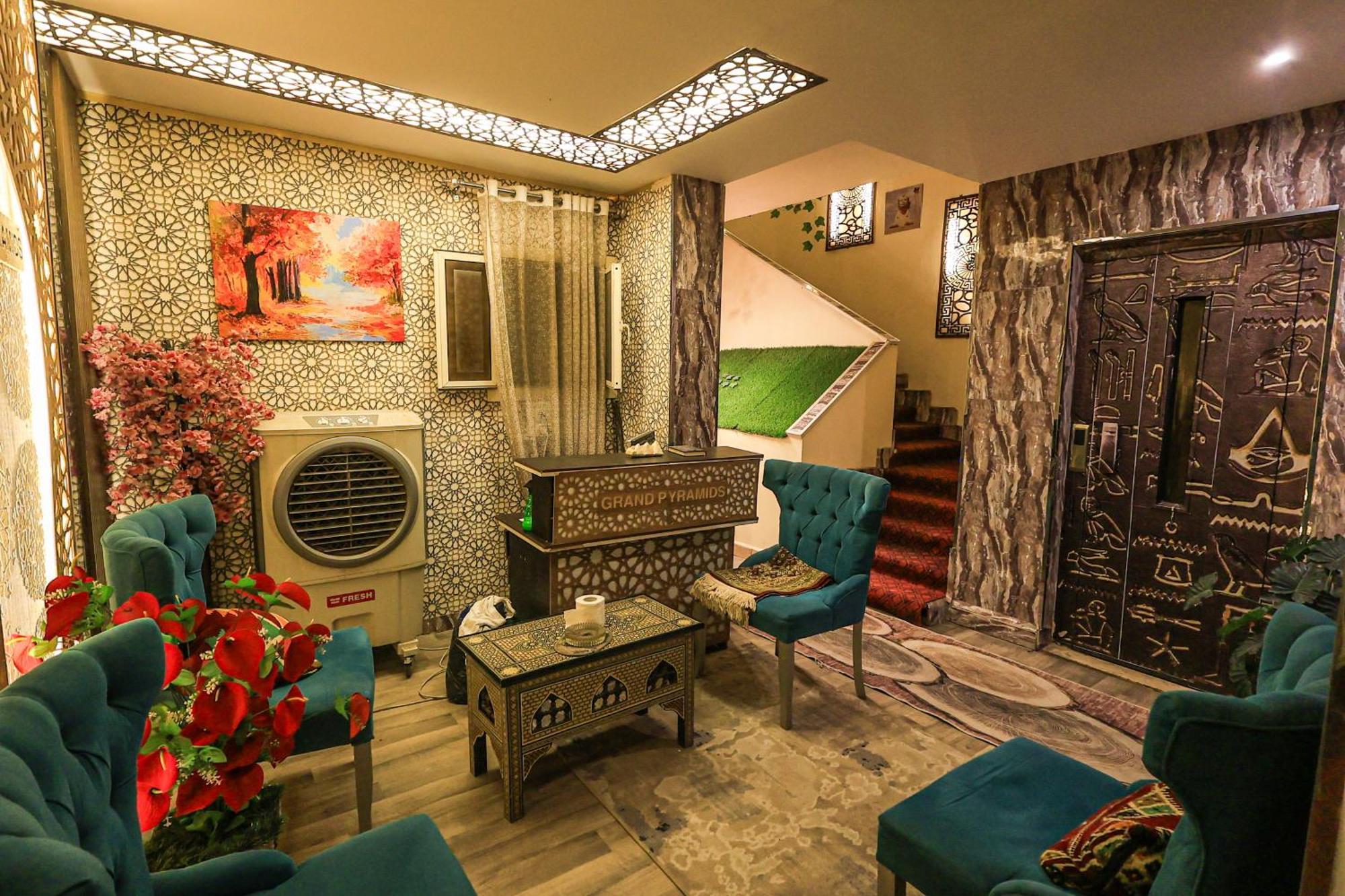 Hotel Grand Pyramids In à Giza Extérieur photo