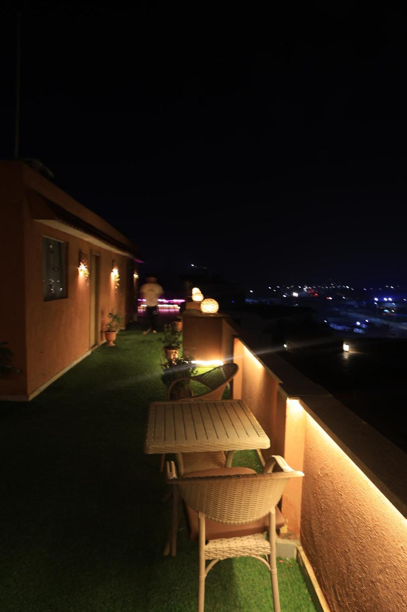 Hotel Grand Pyramids In à Giza Extérieur photo