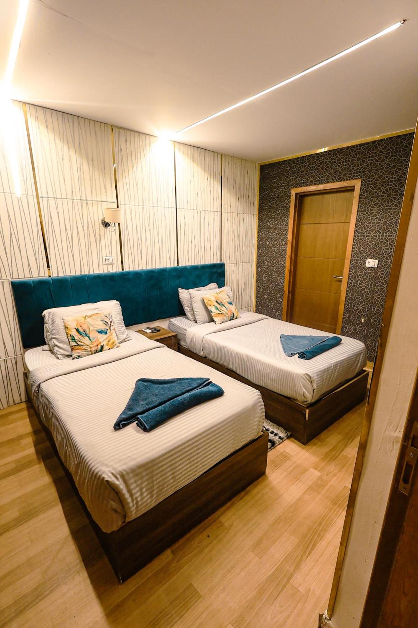 Hotel Grand Pyramids In à Giza Extérieur photo